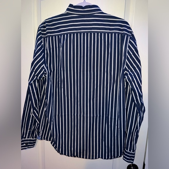 Abercrombie & Fitch Men’s Striped Button Up - Picture 4 of 5